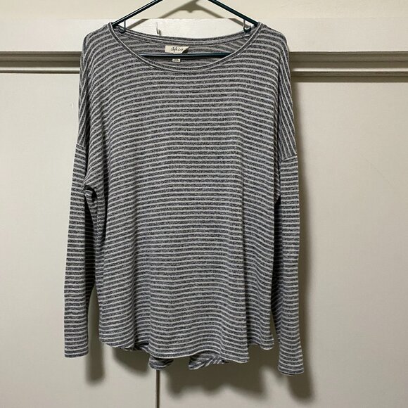 Style & Co. super soft gray & white striped tunic, size XL - Picture 1 of 10